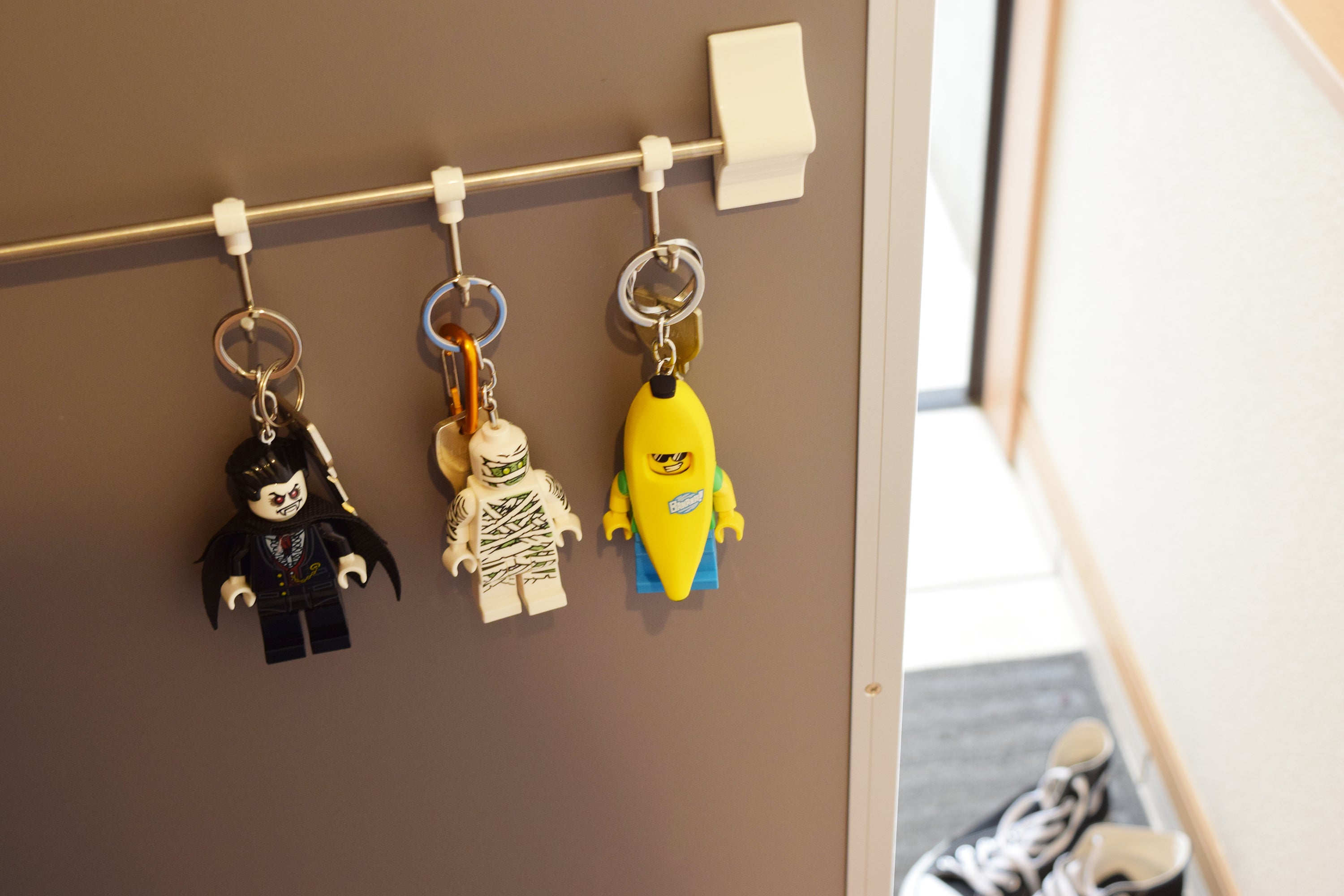 LEGO Banana Guy & Hotdog Man Keychain Light Bundle